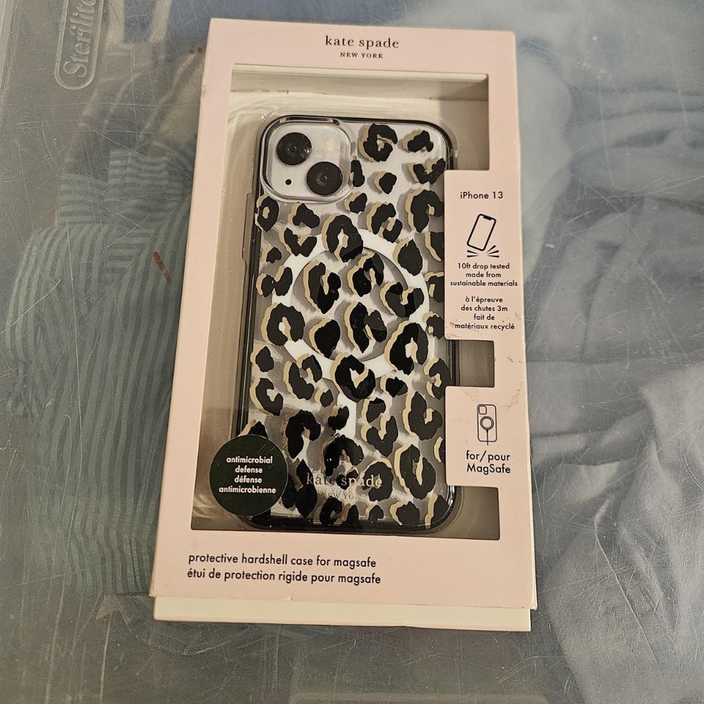 NWT Kate Spade iPhone 13 Case